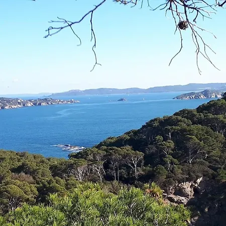 Maison T4 Avec Jardin A 300 M De La La Londe-les-Maures