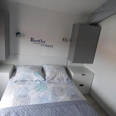 Holiday home Maison T4 Avec Jardin A 300 M De La La Londe-les-Maures