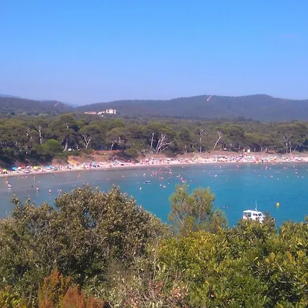 Maison T4 Avec Jardin A 300 M De La Tatil Evi La Londe-les-Maures