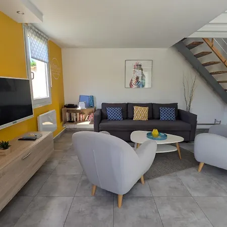 Maison T4 Avec Jardin A 300 M De La Holiday home *