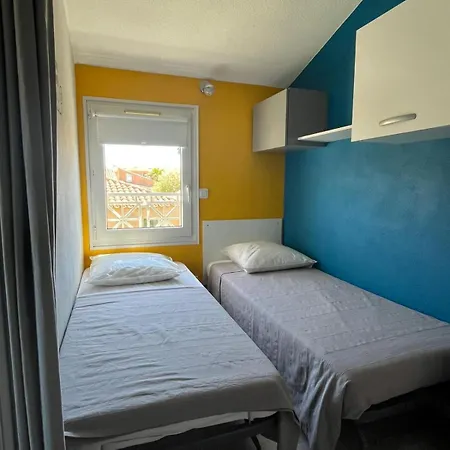 בית נופש Maison T4 Avec Jardin A 300 M De La *