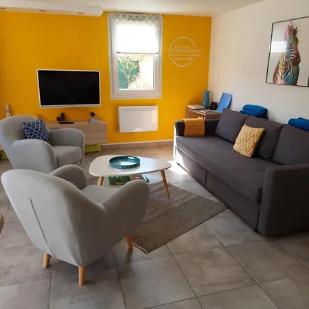 Maison T4 Avec Jardin A 300 M De La בית נופש
