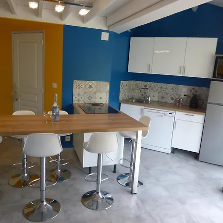 בית נופש Maison T4 Avec Jardin A 300 M De La